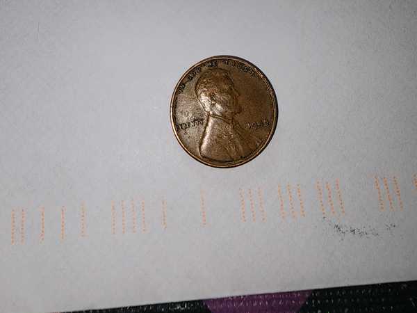 Authentic 1945 Wheat 1-Cent Penny No Markings