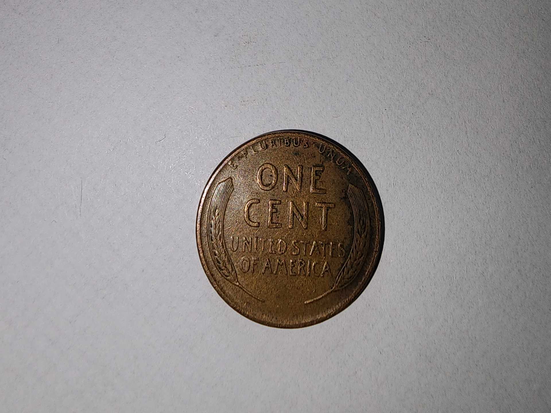 Authentic 1945 Wheat 1-Cent Penny No Markings - Image 4